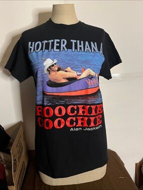 😀Hotter than a Hoochie Coochie graphic Tshirt Alan Jackson unisex